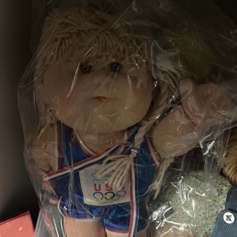 Vintage Cabbage Patch Dolls - Picture 13 of 13
